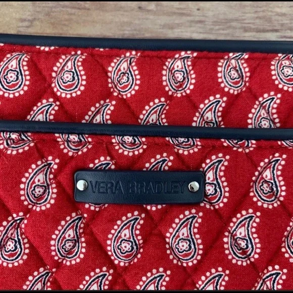 Vera Bradley Bandana Paisley Crossbody Bag - Picture 7 of 10